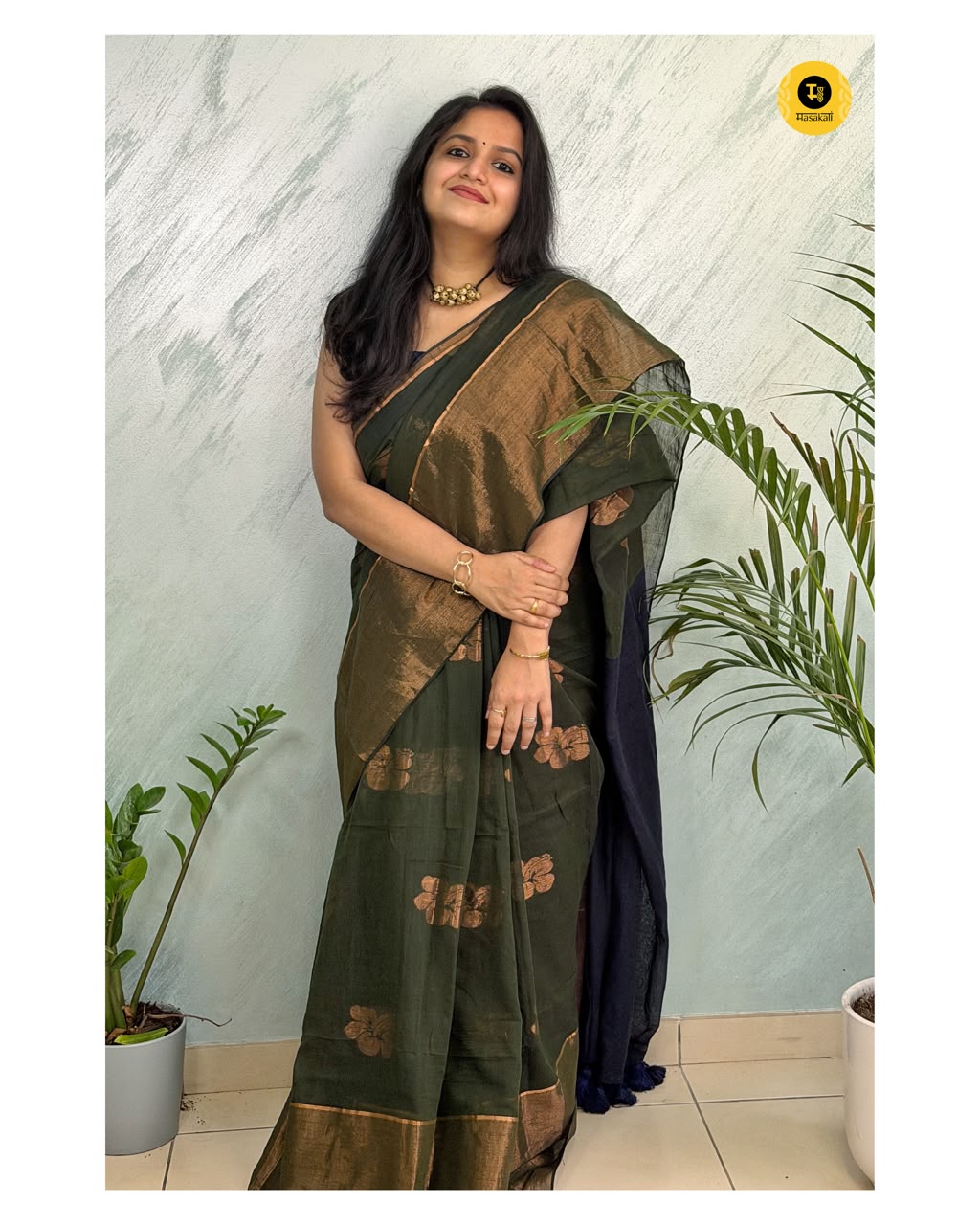 120 Count Pure Mul Cotton Saree with Wide Zari Border
