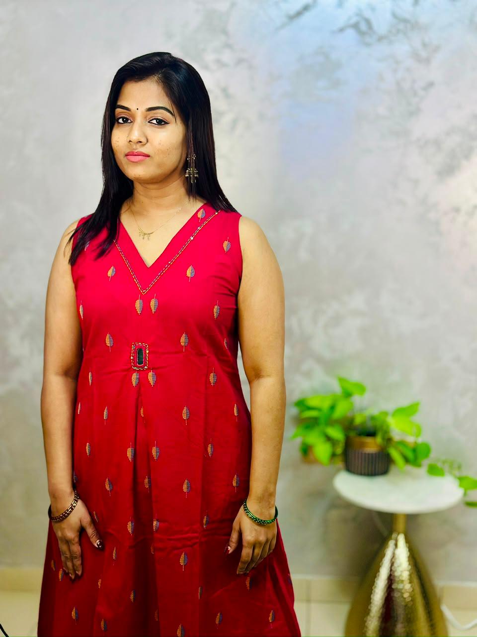 Kumkum color Jamdani Handloom Cotton Kurta – Sleeveless