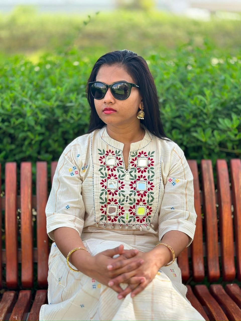 Offwhite Handloom Cotton Mirrorwork coordset – 2-Piece Set