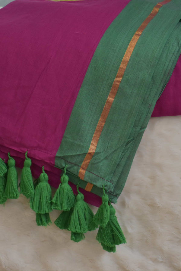 Pure Mul Cotton Saree with Contrast Border